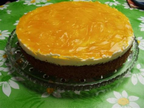 Heute habe ich für euch ein super leckeres sommerliches torten rezept für euch. Maracuja-Torte - Rezept mit Bild - kochbar.de