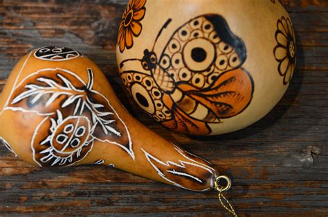 Lincoln park zoo and aaa members get a 10% discount on all gift shop purchases. Handcrafted gourds from For The Love of Gourds | Unique ...