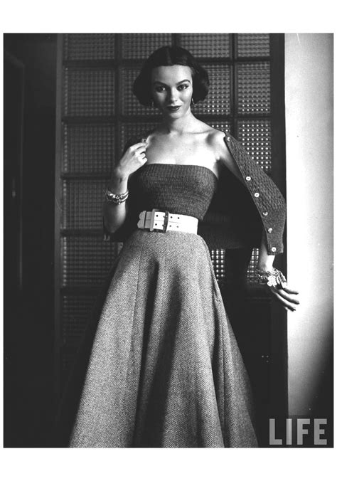 Sandy Brown Photo Nina Leen 1951 60s Fashion Trends Fifties Fashion