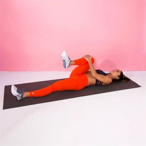 Soothing Stretches To Loosen Up Your Tight Hips Best Stretching