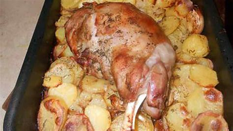 Épaule d agneau sur lit de pommes de terre Tasties Foods