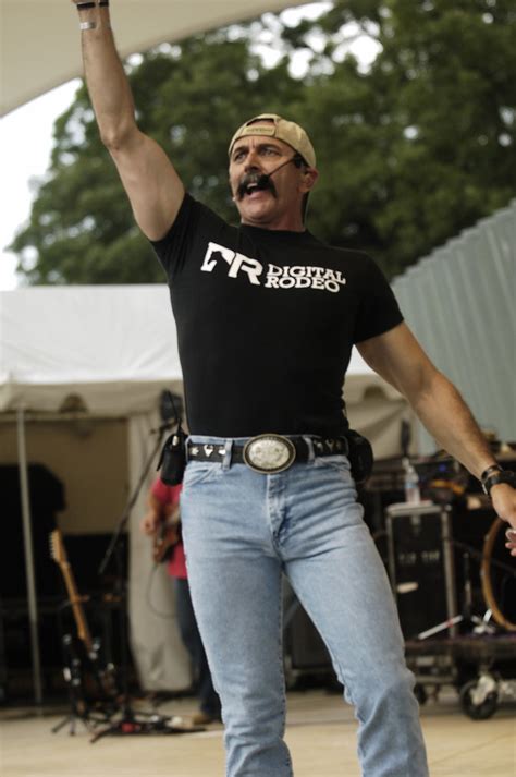 Aaron Tippin Performs For Fans During The Spartanburg Comm Flickr
