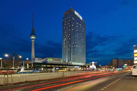 A good comfortable bed in a clean, safe environment. Park Inn by Radisson Berlin Alexanderplatz (Berlin) - 2019 ...