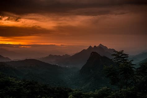 Sunset Over The Mountains Of Northern Vietnam Oc 5184x3456 R
