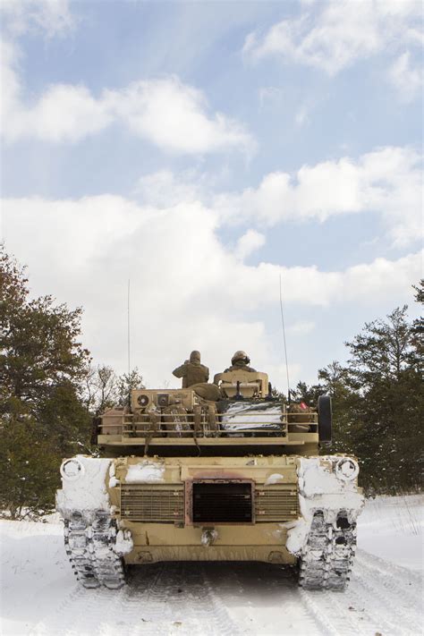 Fox Company 4th Tank Battalion Battles The Cold During Winter Break 18