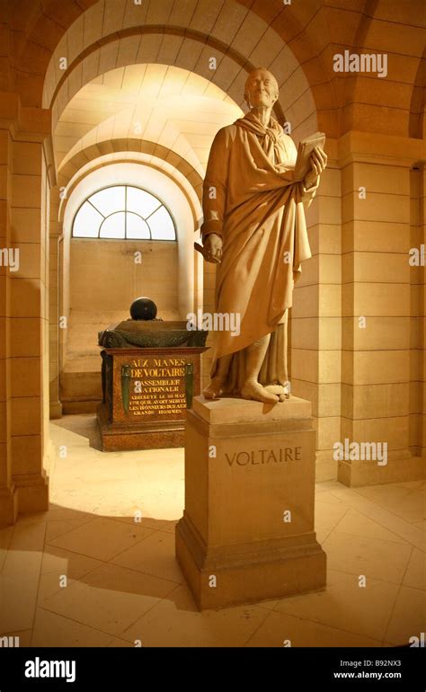 Voltaire S Tomb Interior View Of The Pantheon Paris Stock Photo Alamy