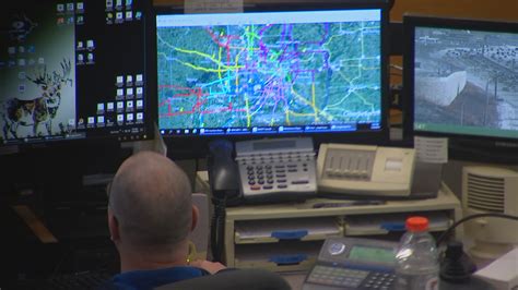 Mndots Traffic Camera Command Center Helps Cut Response Times On