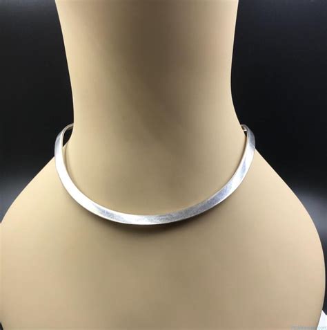 Elegant Vintage Sterling Silver Flat Curved Torque Choker Collar Necklace