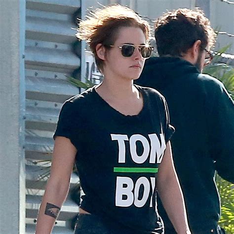 Kristen Stewart In La In Tomboy T Shirt Popsugar Celebrity
