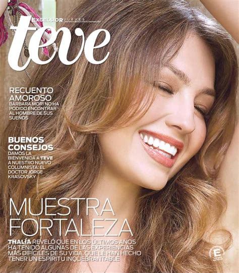 Thalia En La Portada De La Revista Teve Thalia Magazine Hola