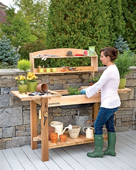 Gardener S Potting Bench With Shelves