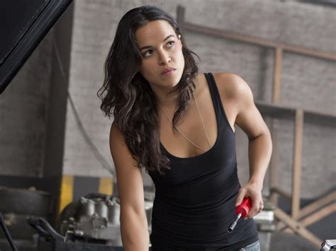 Fate Of The Furious Director Responds To Michelle Rodriguezs Threat
