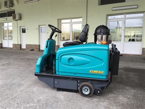 Ride On Sweeper Eureka Rider Stamh Ltd