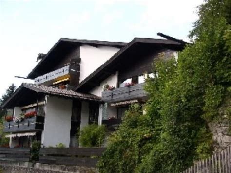 Provisionsfrei oder vom makler dabei variiert der wohnungsmarkt je nach kaltmiete, größe & ausstattung! Wohnung Altbau Garmisch-Partenkirchen - HomeBooster