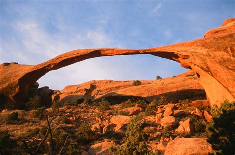 Landscape Arch At Sunrise Arches National Park Utah Oc 3091 X 2048