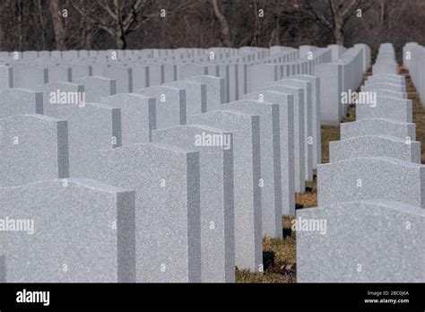 Rows Of Tombstones In Cemetary Stock Photo Alamy