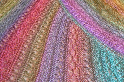 Get all your knitting looms & knitting patterns for your next knitting project at authentic knitting board. Invisible Loom Innovative Patterns for Loom Knitters ...