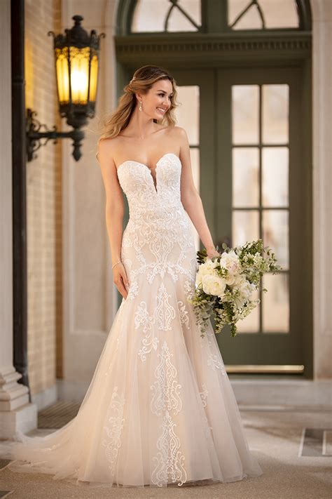 Stella York 7092 White Lace And Promises