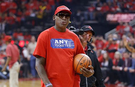 Dennis rodman is one of the greatest rebounders ever to play professional basketball. Dennis Rodman on a Hypothetical Draymond Green Matchup ...
