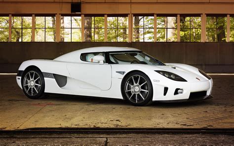 white koenigsegg ccxr koenigsegg sports cars luxury top 10 fastest cars