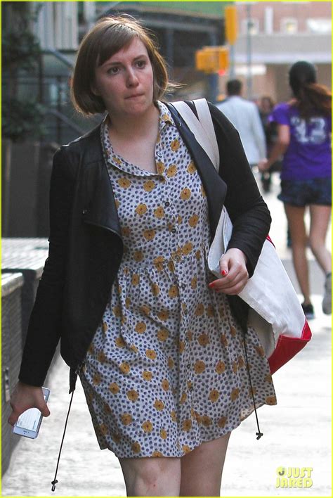 Lena Dunham Meets Up With Taylor Swift At Her Nyc Apartment Photo 3092445 Photos Just