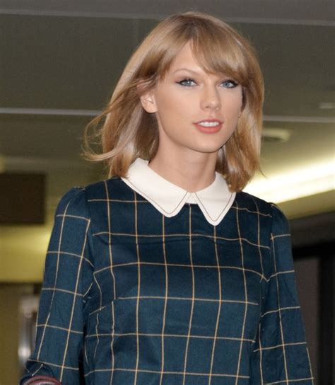 Taylor Swift Arrives In Japan All Photos