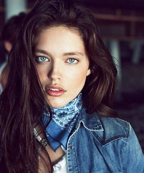 Perfection Of Blue Emily Didonato Brown Hair Blue Eyes Beauty