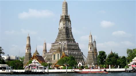 Thailand Bangkok Wat Arun Temple Of Dawn Doovi