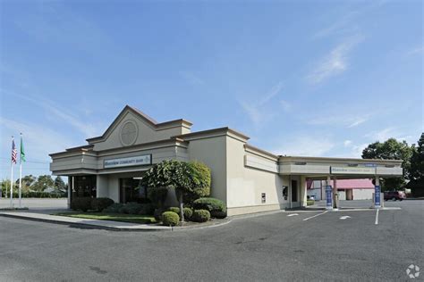 915 Macarthur Blvd Vancouver Wa 98661 Retail For Lease