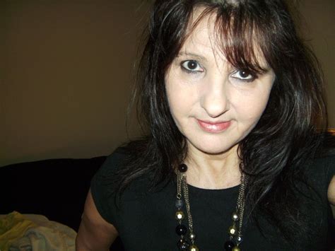 kay803 53 from mexborough is a local milf looking for a sex date