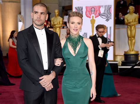 Scarlett Johansson Splits From Husband Romain Dauriac How Long Were