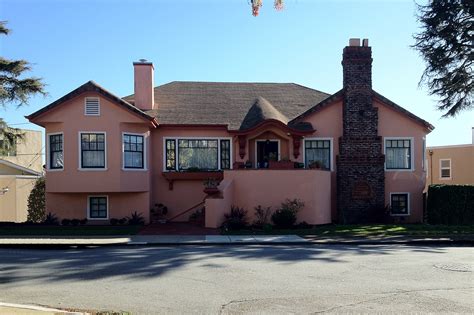 Photo Essay: Westwood Park, A Vast Bungalow Enclave in Victorian San