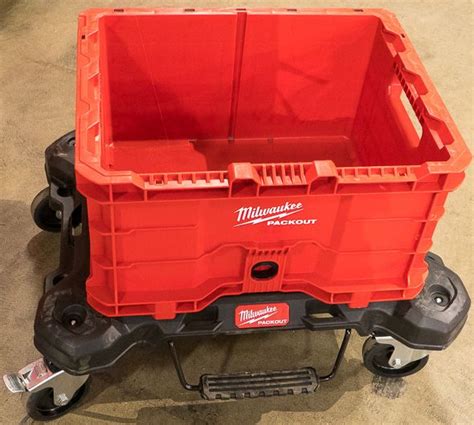 New Milwaukee Packout Crate An Open Top Tote Style Tool Box In 2021