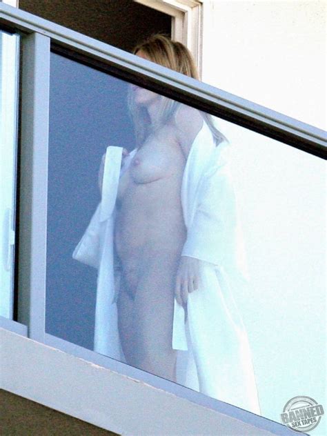 Naked Naomi Watts Added 07192016 By Bot