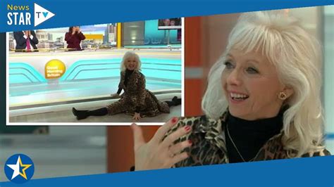 Debbie Mcgee Leaves Gmb Hosts Gobsmacked With Splits Stunt Absolutely Fantastic Youtube