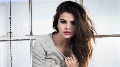 3840x2160 Selena Gomez 4k Hd Wallpaper High Definition Coolwallpapers Me