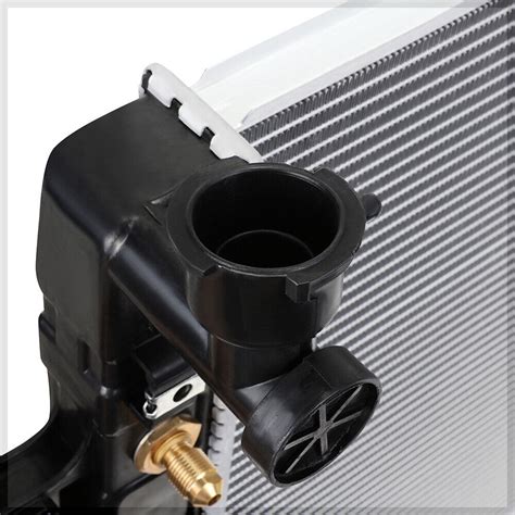 Aluminum Core Radiator Oe Replacement For Jeep Grand Cherokee