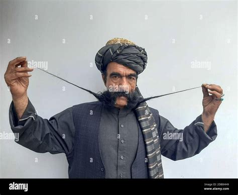 Afghan Tailor Hi Res Stock Photography And Images Alamy