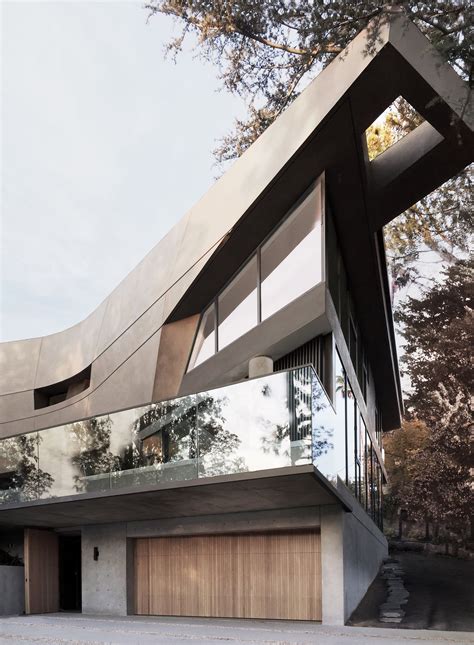 American Studio Tighe Architecture Has Created A Sculptural Residence