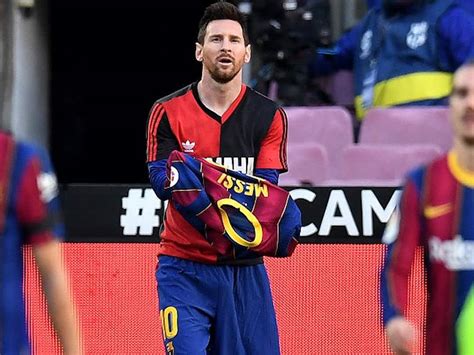 Watch Amazing Match Footage Of Barcelona Star Messi As Newells Old