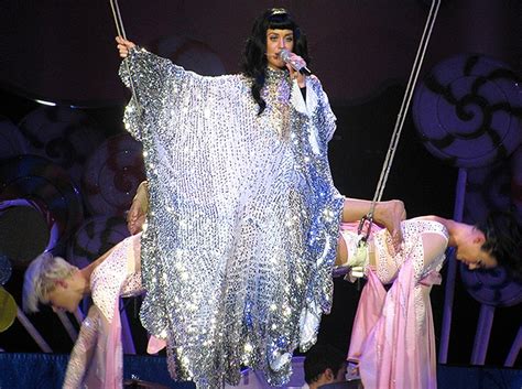 katy perry picture 323 katy perry performs during her california dreams tour