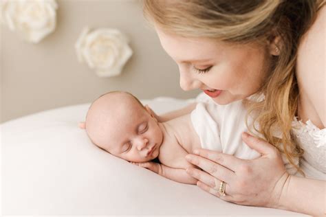 Plano Motherhood Photographer — Rachel Friedman Photography
