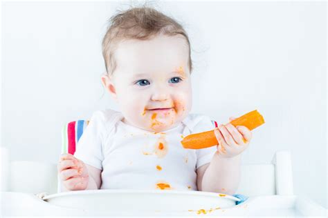 Siete artículos Baby led weaning para fomentar la autonomía en la alimentación de tu bebé