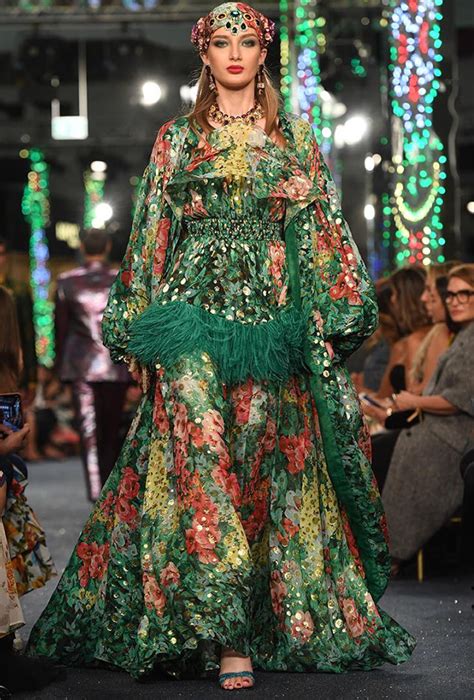 ˈdoltʃe e ɡɡabˈbaːna) is an italian fashion house founded in 1985 in legnano by italian designers domenico dolce and stefano gabbana. What You Might've Missed From Dolce & Gabbana First Runway ...