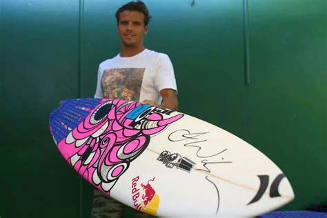 The wildcards for the men's event will be given to nat young and michael dunphy. Julian Wilson | Julian wilson, Surfer, Surfboard