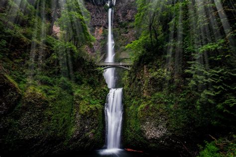 Multnomah Falls Beautiful Waterfall Near Portland Or The Light