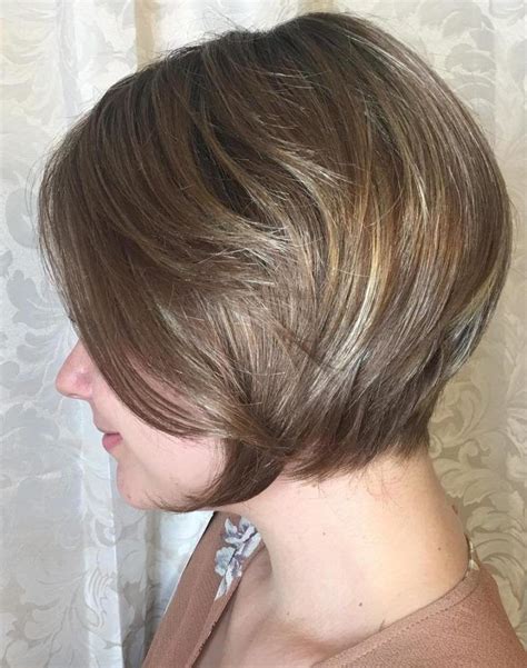 A stacked bob is the perfect choice for women with thin hair or with less volume. 20 Cool and Cute Stacked Bob Haircuts for Women | Stacked ...