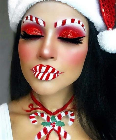 𝓒𝓱𝒆𝓻𝓻𝔂 𝓓𝓸𝓵𝓵 Xmas makeup Christmas makeup Holiday makeup looks