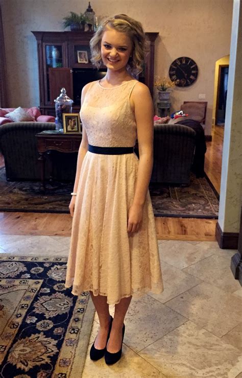 Utah Girl Asked To Cover Up Over Dress Code Violation Felt Embarrassed