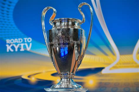 Neben dem oftmaligen italienischen meister, werden viele nachwuchsmannschaften von champions league teilnehmer und teams aus den. S2E10: What to Expect From PSG and Real Madrid in ...